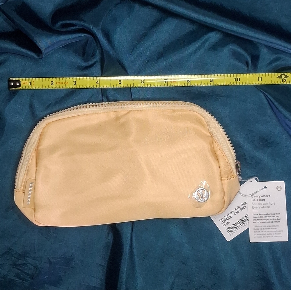 Lululemon Everywhere Belt Bag Khaki One Size NWT Crossbody Waist Bag